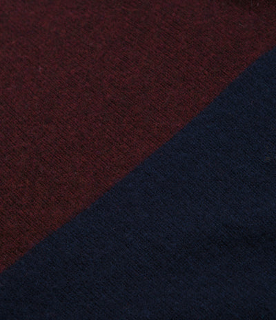 Howlin' Firecracker Sweatshirt in Bordeaux