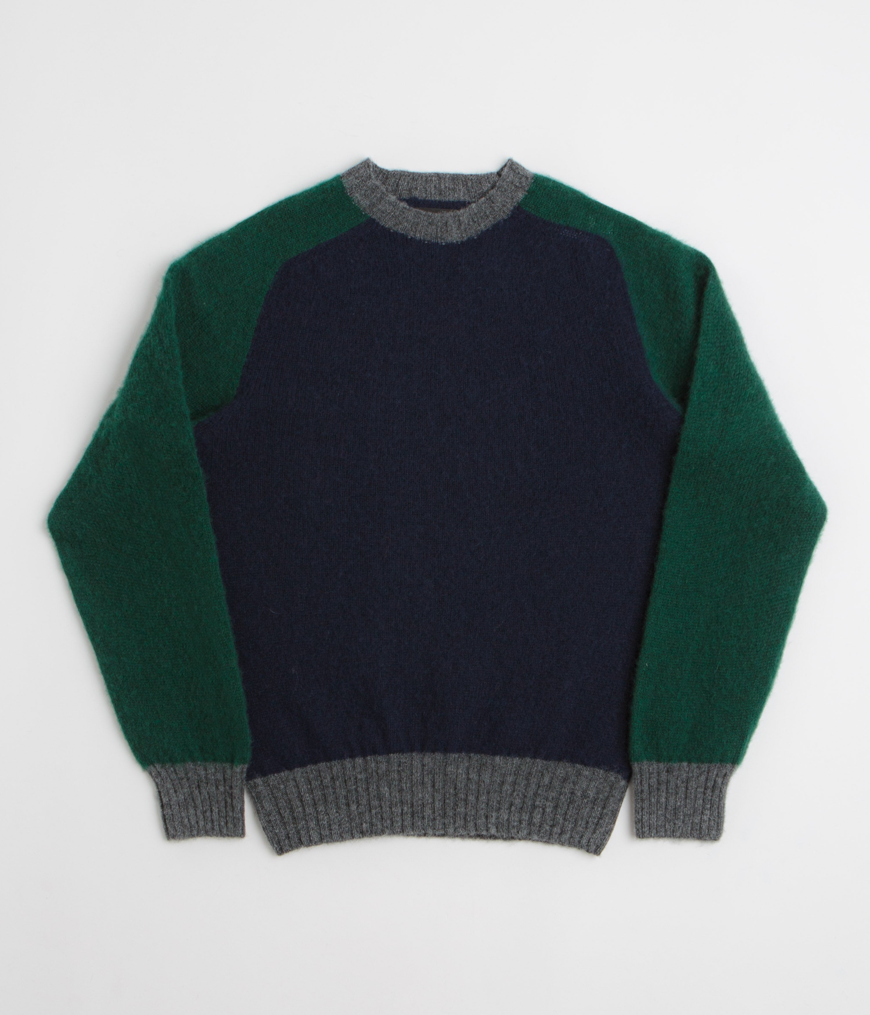 Howlin' Megatron Man Sweatshirt in Forest