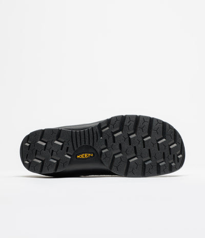 Keen Jasper Shoes in Hairy Black and Black