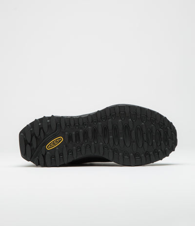 Keen Jasper Zionic Shoes in Black and Alloy