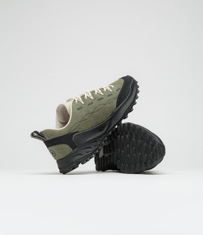 Keen Jasper Zionic Shoes in Dark Olive and Birch