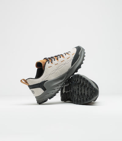 Keen Jasper Zionic Shoes - Vapor / Keen Maple