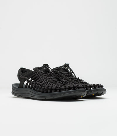 Keen Uneek Sandals in Black and Black