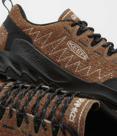 Keen x Gramicci Jasper Zionic Shoes in Sorrel Horse and Black
