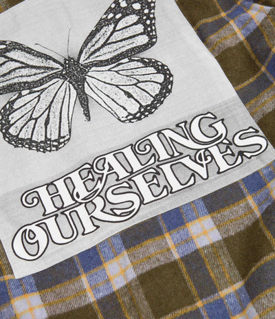 Lo-Fi Healing Flannel Shirt in Olive