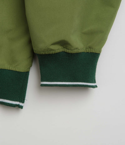 Magenta Tres Tech V Neck Sweatshirt in Forest Green