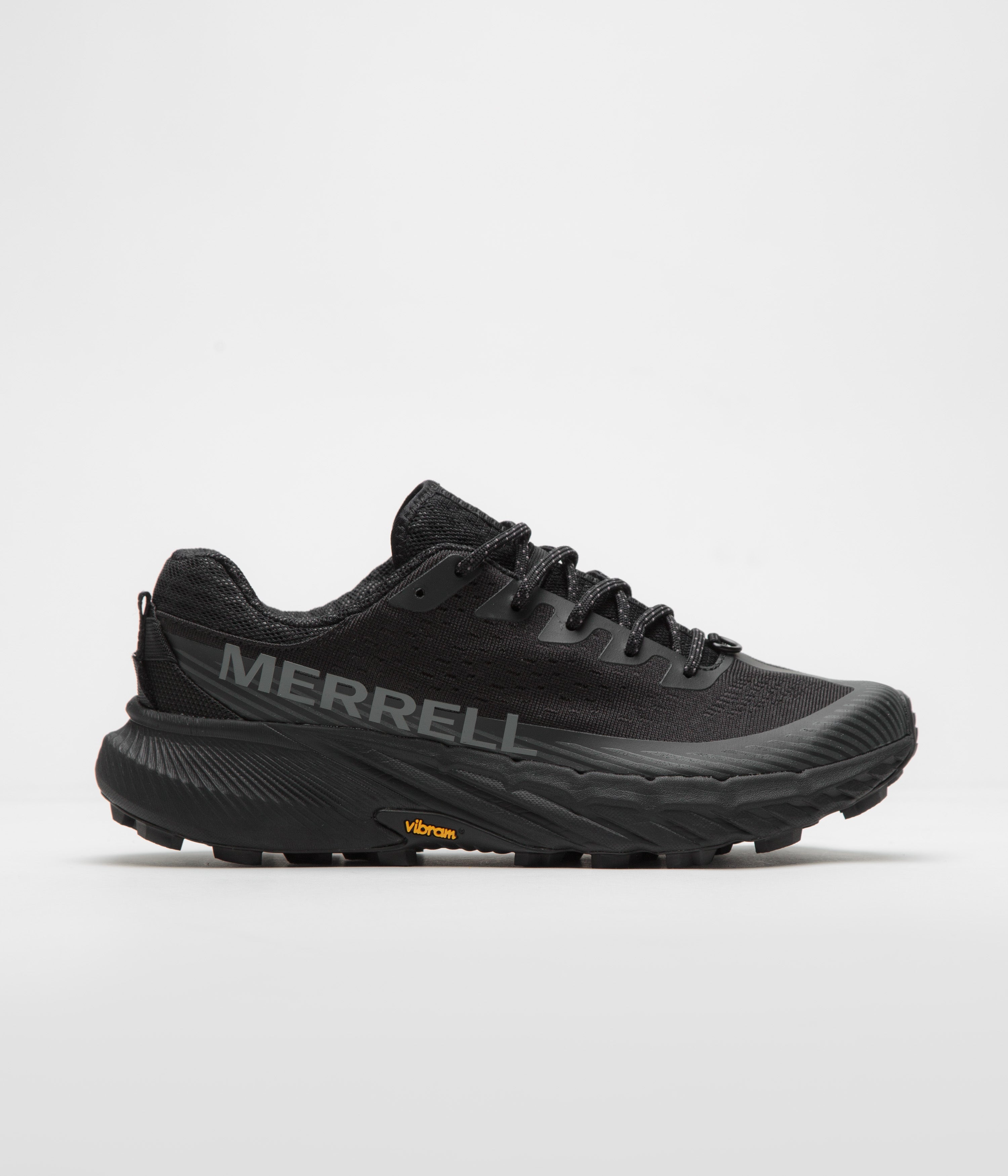 Merrell Agility Peak 5 Shoes in Black and Black