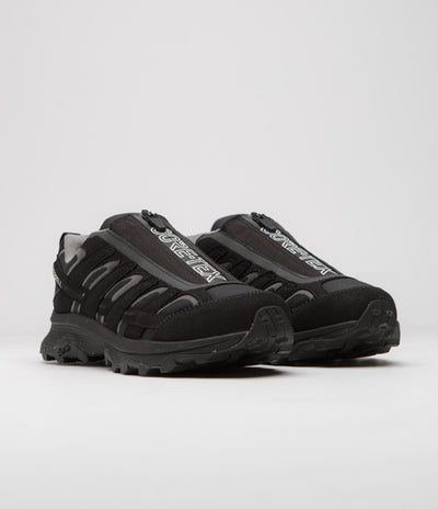 Merrell Moab Speed Zip GTX SE Shoes in Black and Black