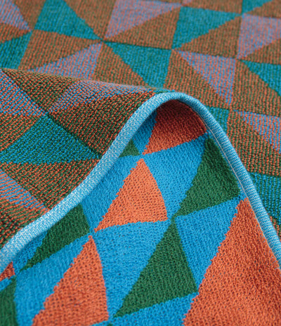 Mollusk Graphis Towel in Blue Multi