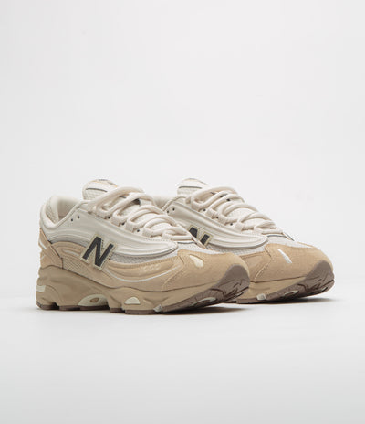 New Balance 1000 Shoes in Incense