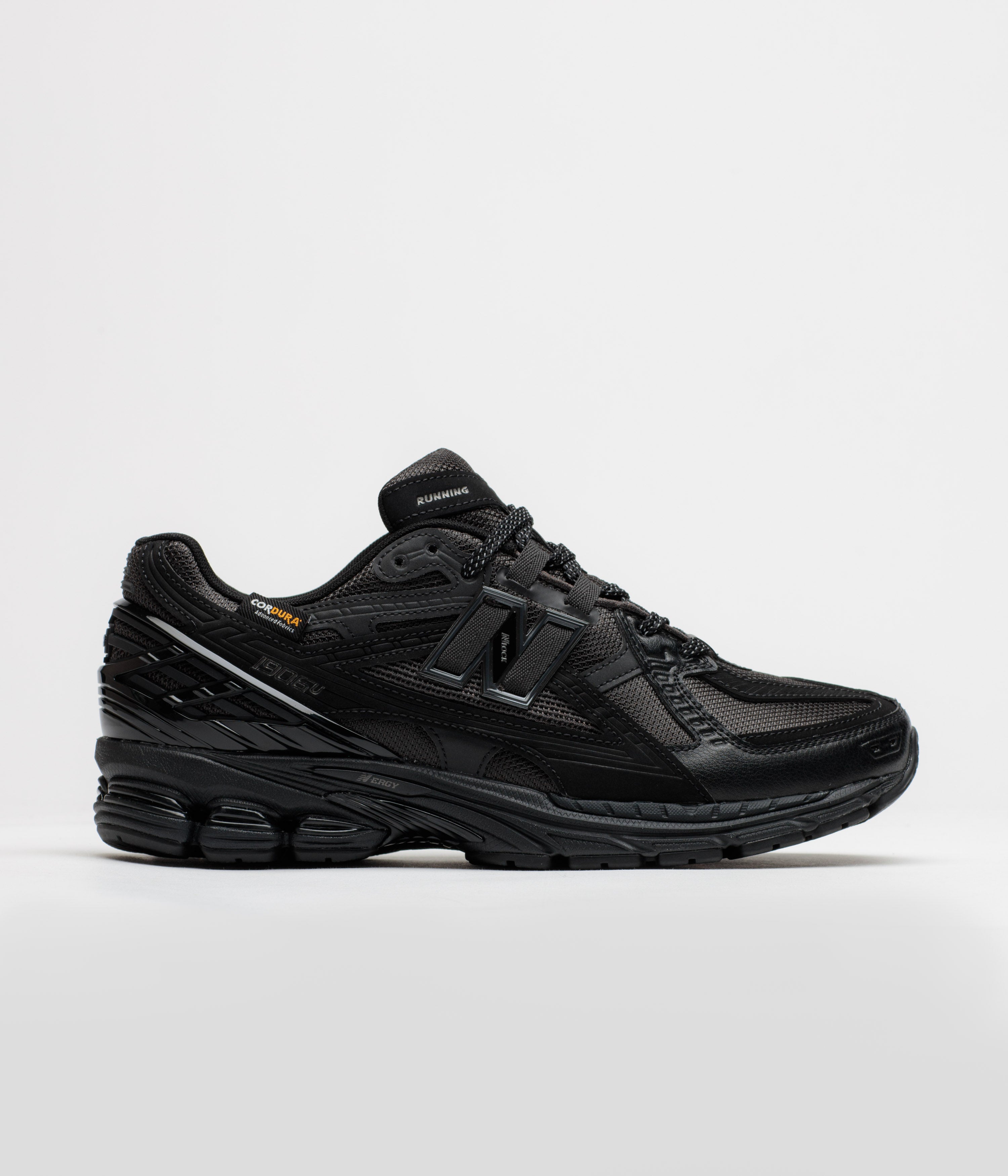 New Balance 1906 Shoes - Black / Black Cement