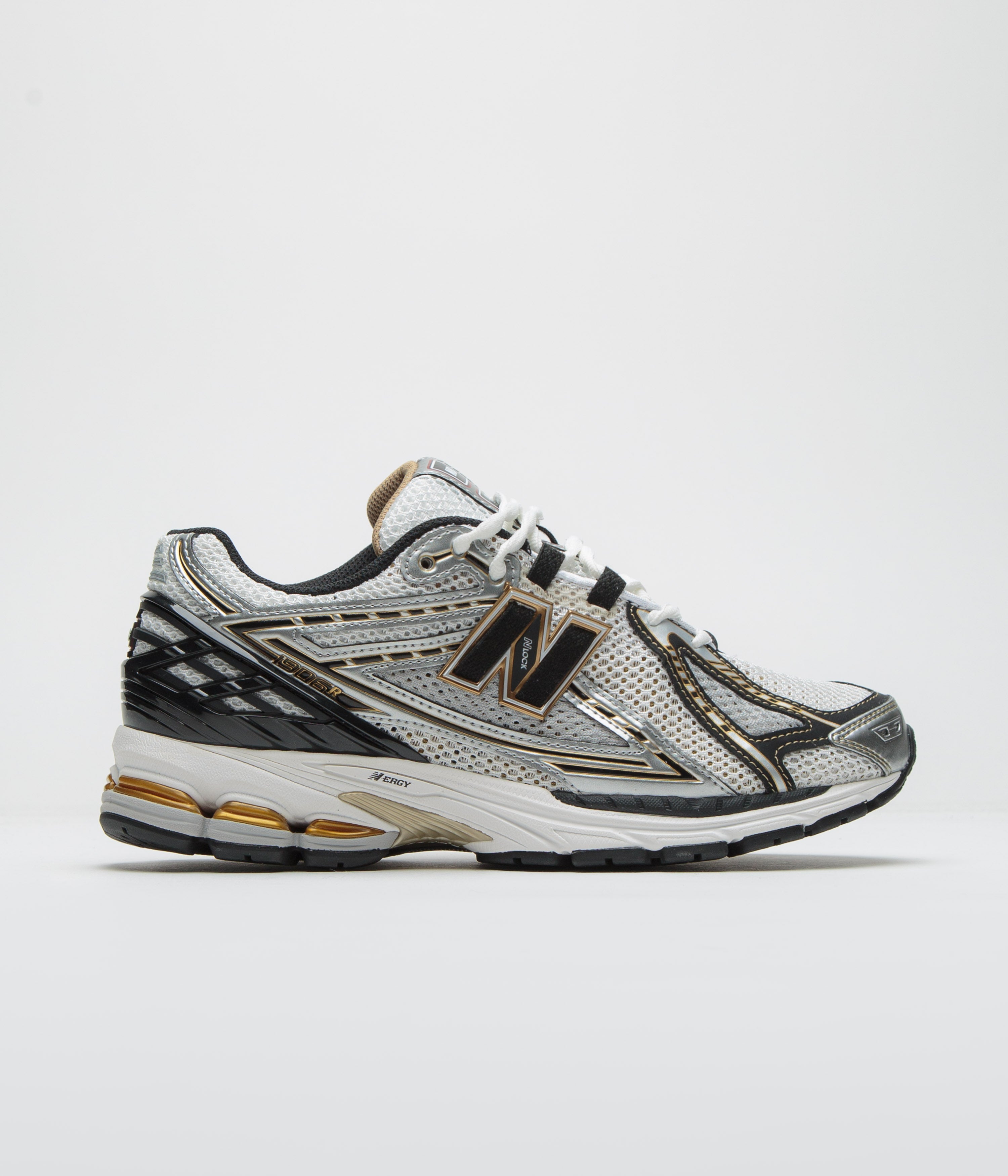 New Balance 1906R Shoes in Metallic Silver