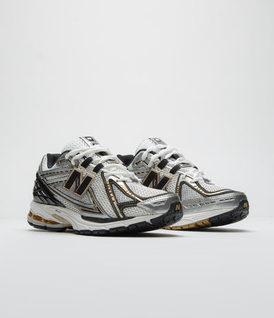 New Balance 1906R Shoes in Metallic Silver
