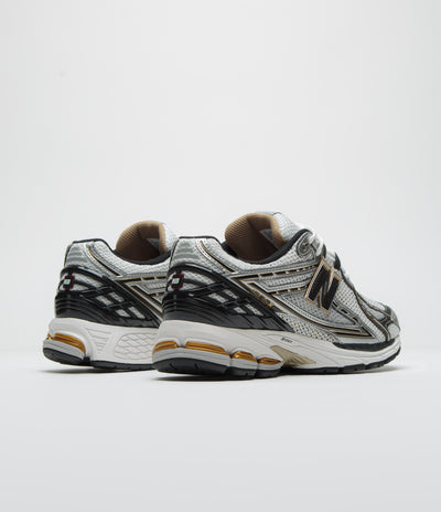 New Balance 1906R Shoes in Metallic Silver