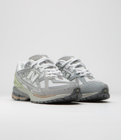 New Balance 1906 Shoes in Team Away Grey