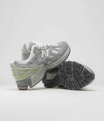 New Balance 1906 Shoes in Team Away Grey