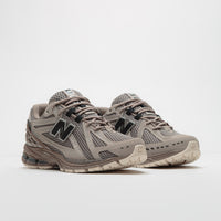 New Balance 1906R Shoes in Arid Stone thumbnail