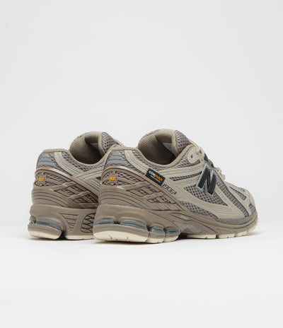 New Balance 1906R Shoes in Arid Stone