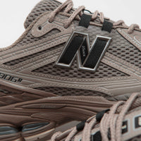 New Balance 1906R Shoes in Arid Stone thumbnail