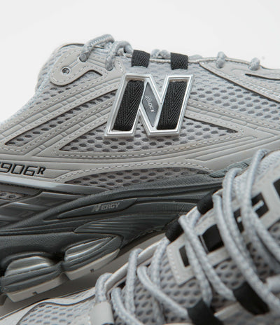 New Balance 1906R Shoes in Raincloud