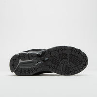 New Balance 2002R Shoes in Black and White / Grey thumbnail