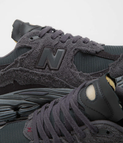 New Balance 2002R Shoes - Phantom / Magnet
