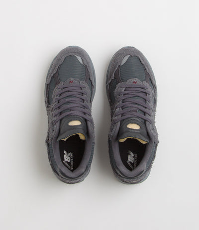 New Balance 2002R Shoes - Phantom / Magnet