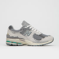 New Balance 2002R Shoes - Rain Cloud / Magnet thumbnail
