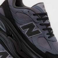 New Balance 2010 Shoes in Meteorite and Black thumbnail