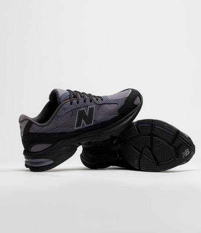 New Balance 2010 Shoes in Meteorite and Black