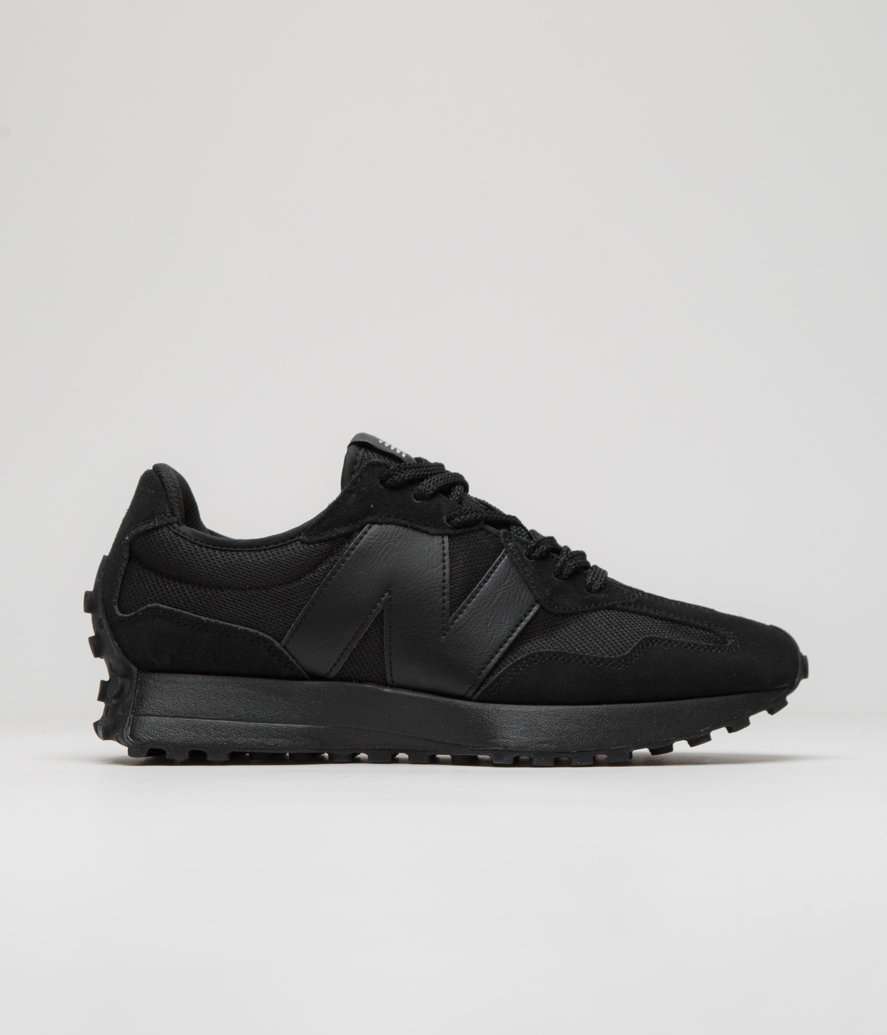 New Balance 327 Shoes in Black and Black