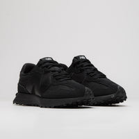 New Balance 327 Shoes in Black and Black thumbnail