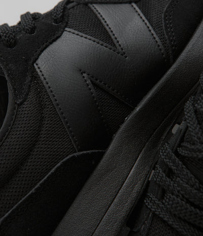 New Balance 327 Shoes in Black and Black