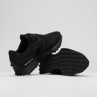 New Balance 327 Shoes in Black and Black thumbnail