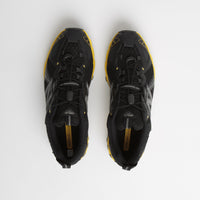 New Balance 610 Shoes in Black thumbnail