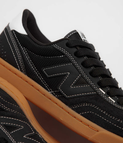 New Balance Numeric 440 V2 Shoes - Black / White