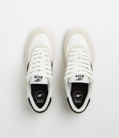 New Balance Numeric 440 V2 Shoes in Sea Salt and Black