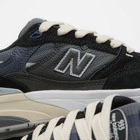 New Balance Numeric 933 Andrew Reynolds Shoes - Black / Navy thumbnail