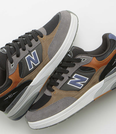 New Balance Numeric 933 Andrew Reynolds Shoes - Castlerock