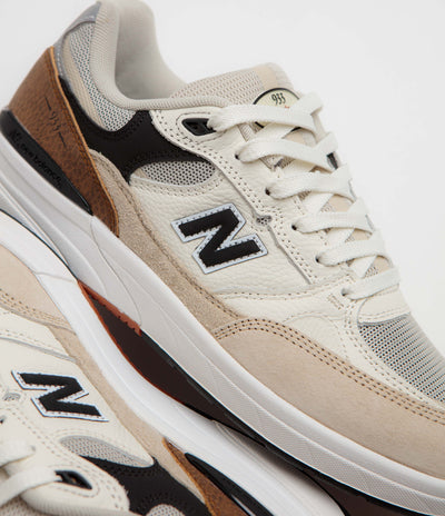 New Balance Numeric 933 Andrew Reynolds Shoes - Sea Salt / Brown