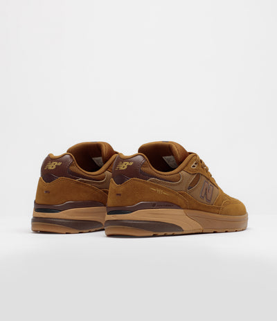 New Balance Numeric 933 Andrew Reynolds Shoes - Wheat / Gum