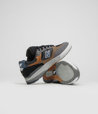 New Balance Numeric 933 Andrew Reynolds Shoes - Castlerock