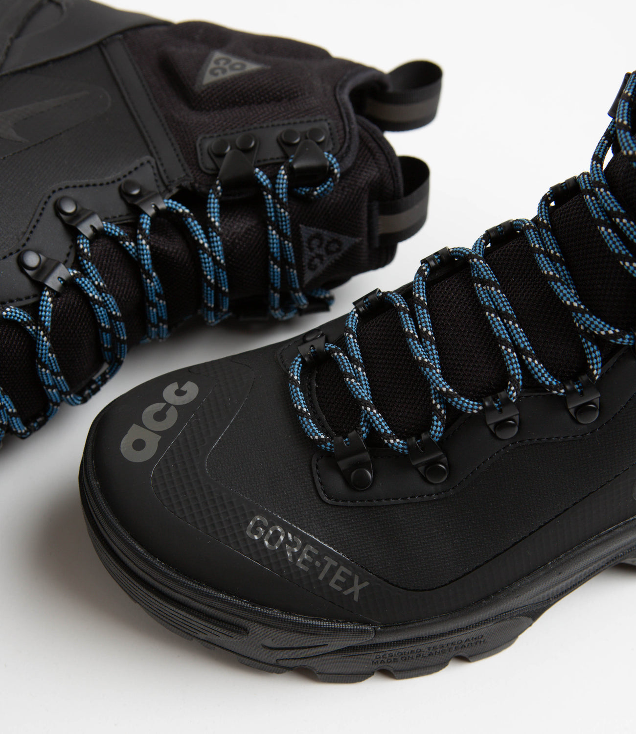 Nike ACG Air Zoom Gaiadome Gore-Tex Shoes - Black / Black | Flatspot