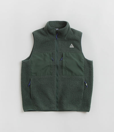 Nike ACG Arctic Wolf Vest in Vintage Green and Vintage Green / Summit White