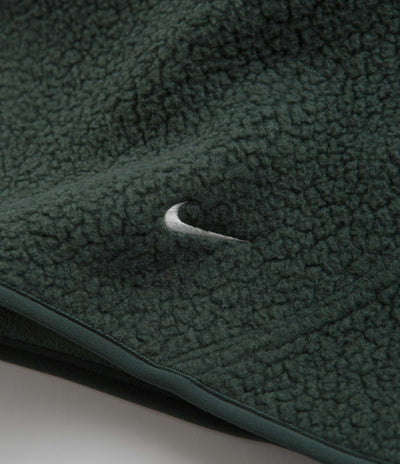Nike ACG Arctic Wolf Vest in Vintage Green and Vintage Green / Summit White