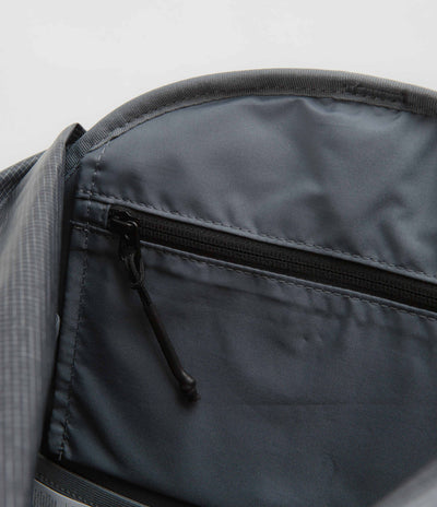 Nike ACG Aysen 32L Day Pack in Black and Cool Grey / White