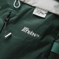 Nike ACG Aysen 32L Day Pack - Vintage Green / Light Iron Ore / White thumbnail
