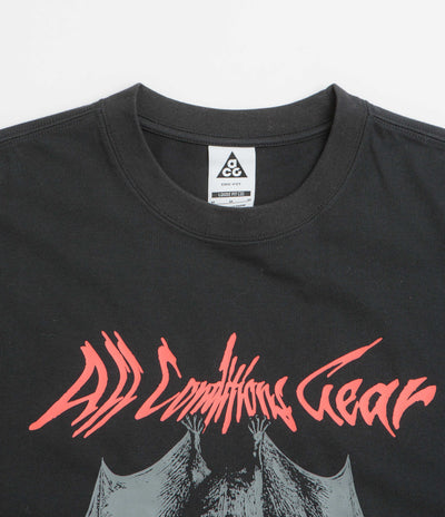 Nike ACG Camp Bats T-Shirt - Black