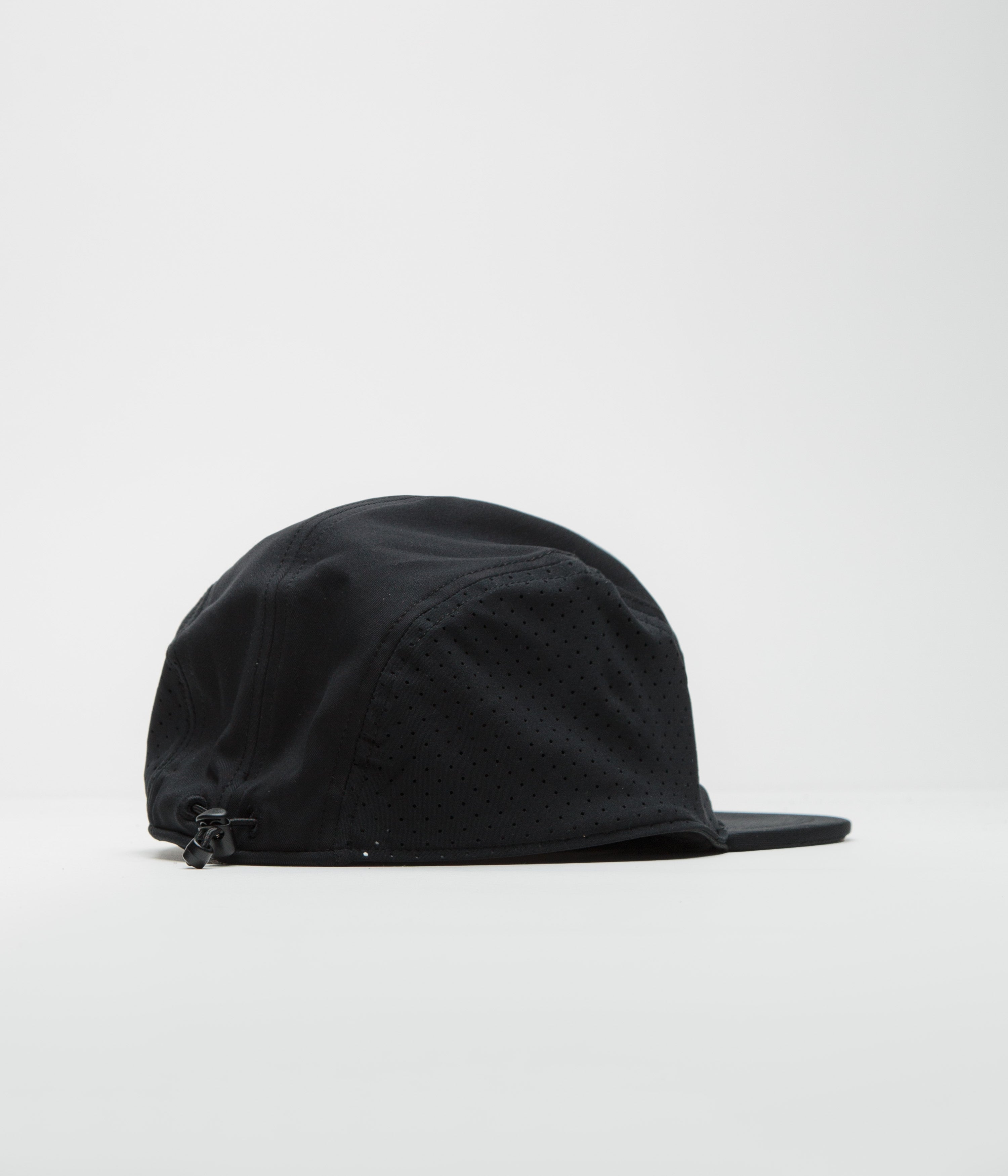 Nike ACG Cape Fly Cap - Black / Reflective Silver | flatspot