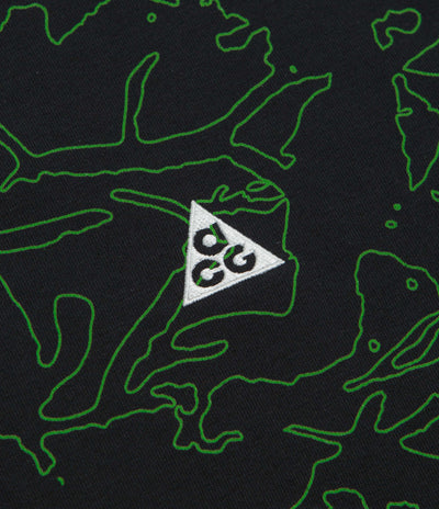 Nike ACG Cave Dweller T-Shirt in Black